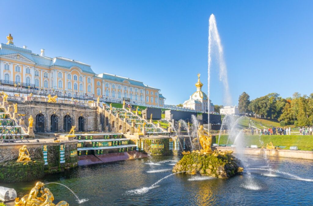 фотографий с экскурсионных туров Санкт-Петербурга